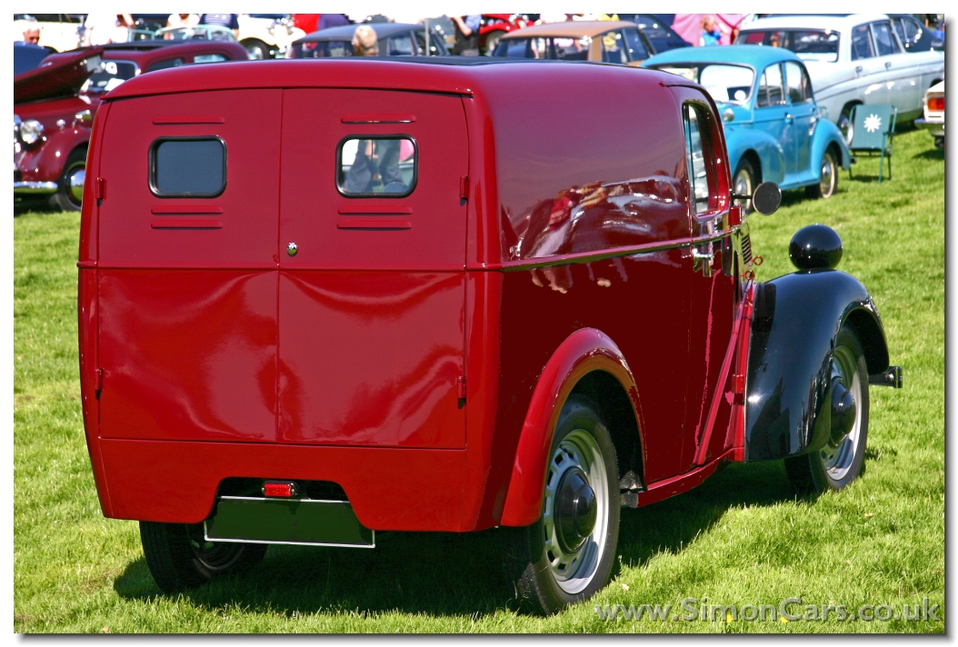 Simon Cars - Ford E494C - Fordson And Ford Thames 5cwt Vans